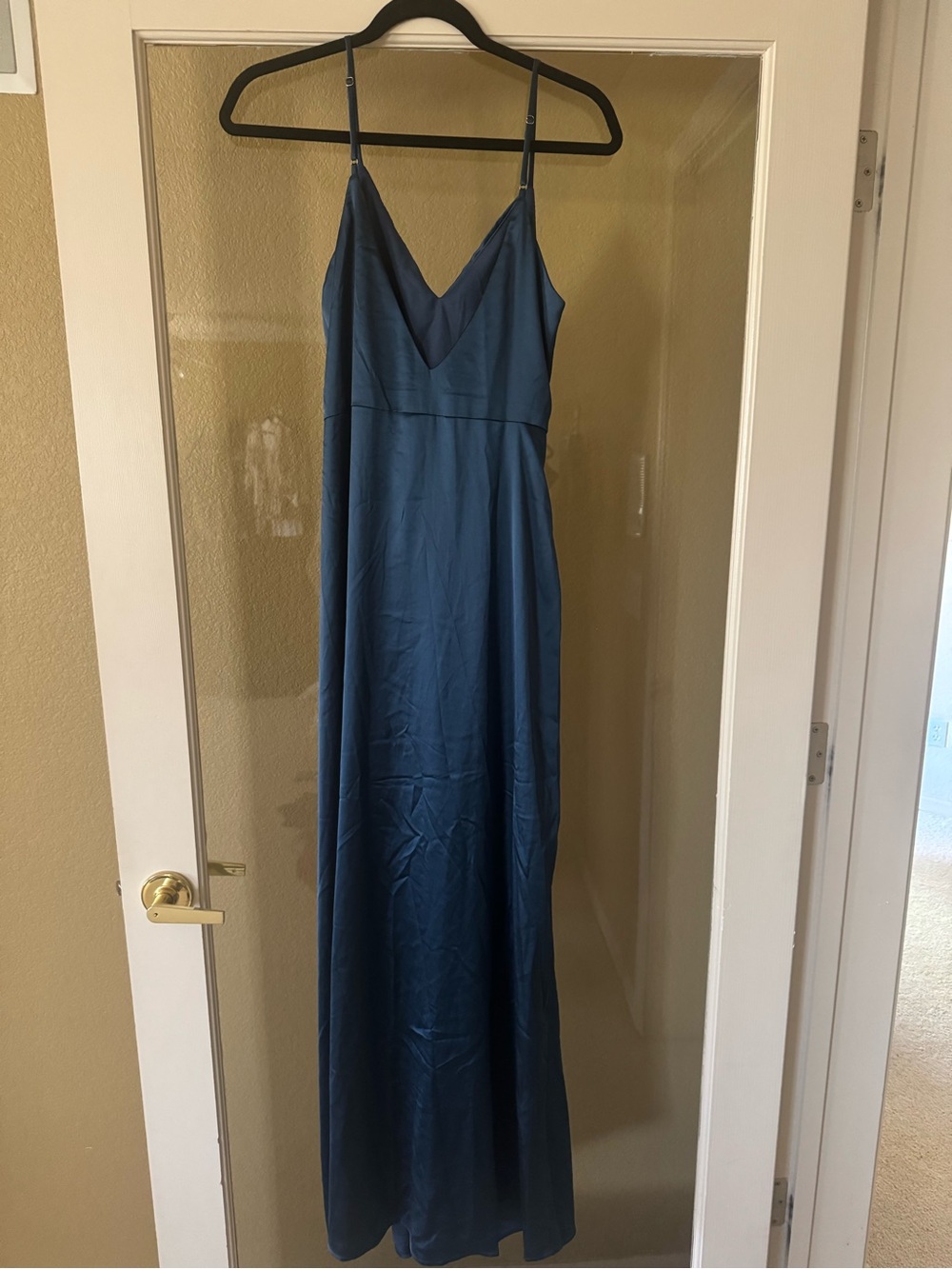 Lulu's Delightful Allure Dark Blue Satin Pleated Backless Maxi Dress Medium - Picture 5 of 6